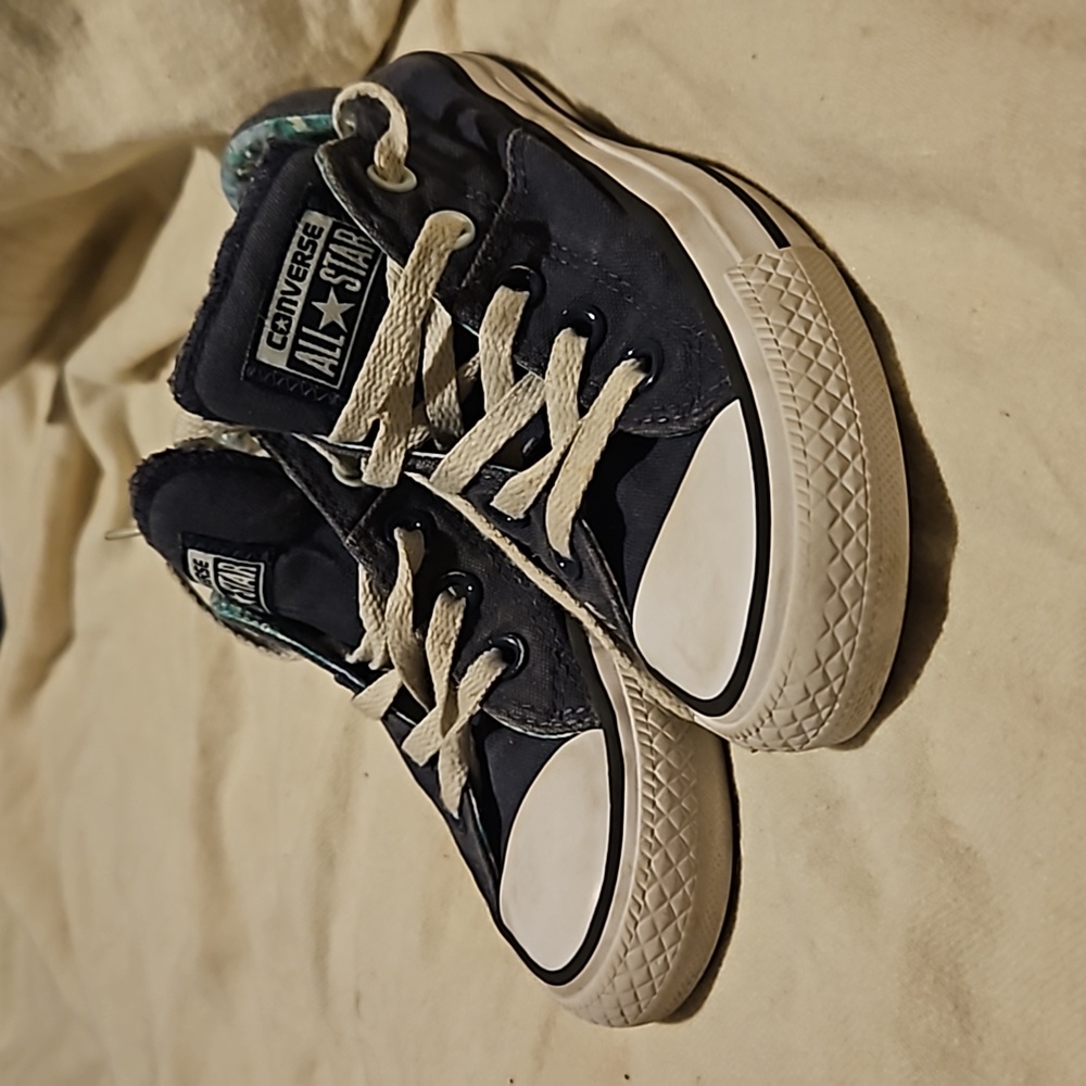 Converse - Madison Blue White Sneakers - Women's 5.5 - 555910F